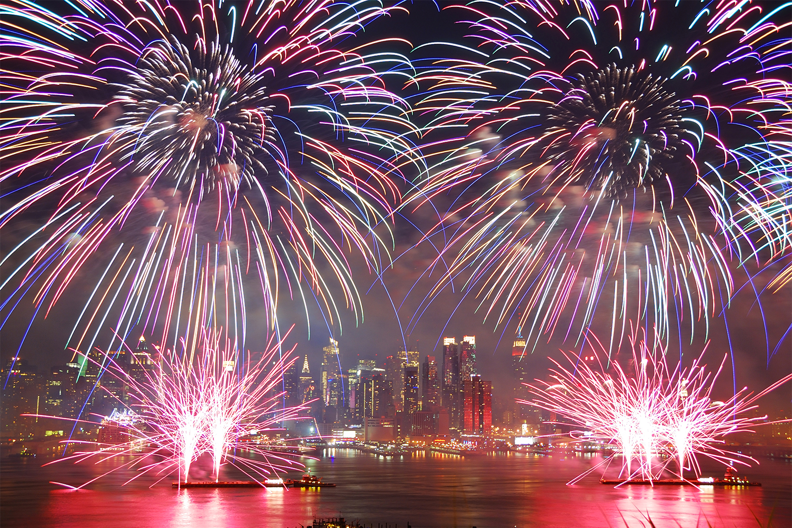 WATCH THE MACY'S 41ST ANNUAL FIREWORKS SHOW